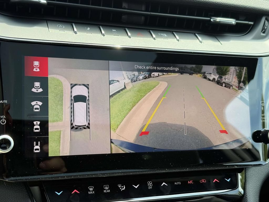 New 2027 Jeep Grand Cherokee Limited AWD/4WD image 30
