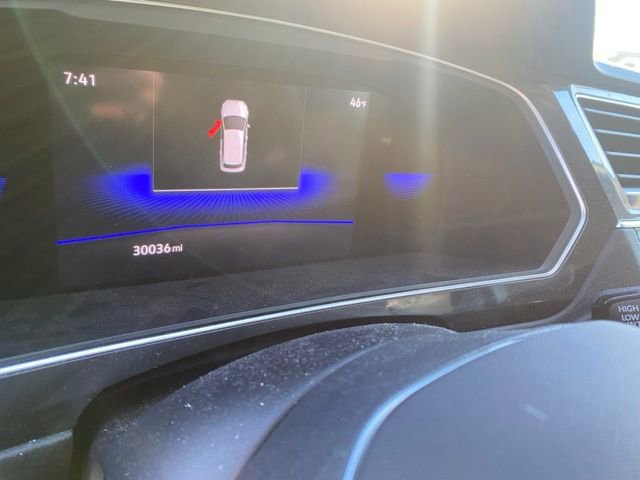 Used 2023 Volkswagen Tiguan SE image 13