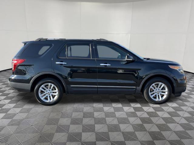 Used 2014 Ford Explorer XLT AWD/4WD image 9