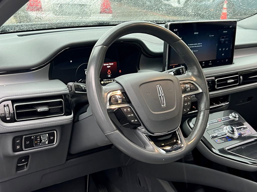 Certified 2023 Lincoln Nautilus Reserve w/ Monochromatic Package image 21