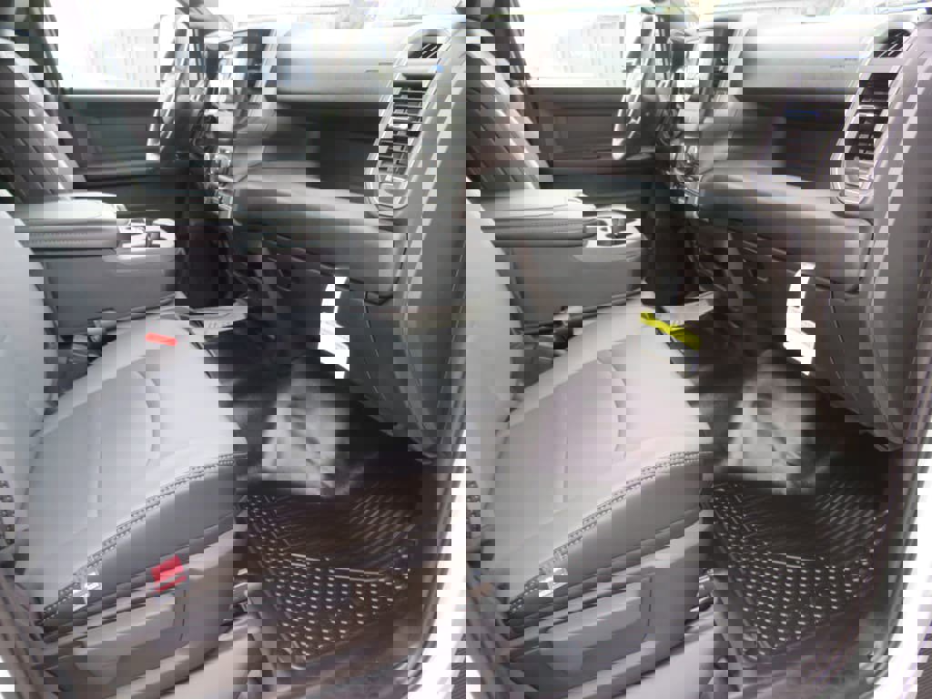 New 2023 RAM 4500 Tradesman w/ Chrome Appearance Group image 25