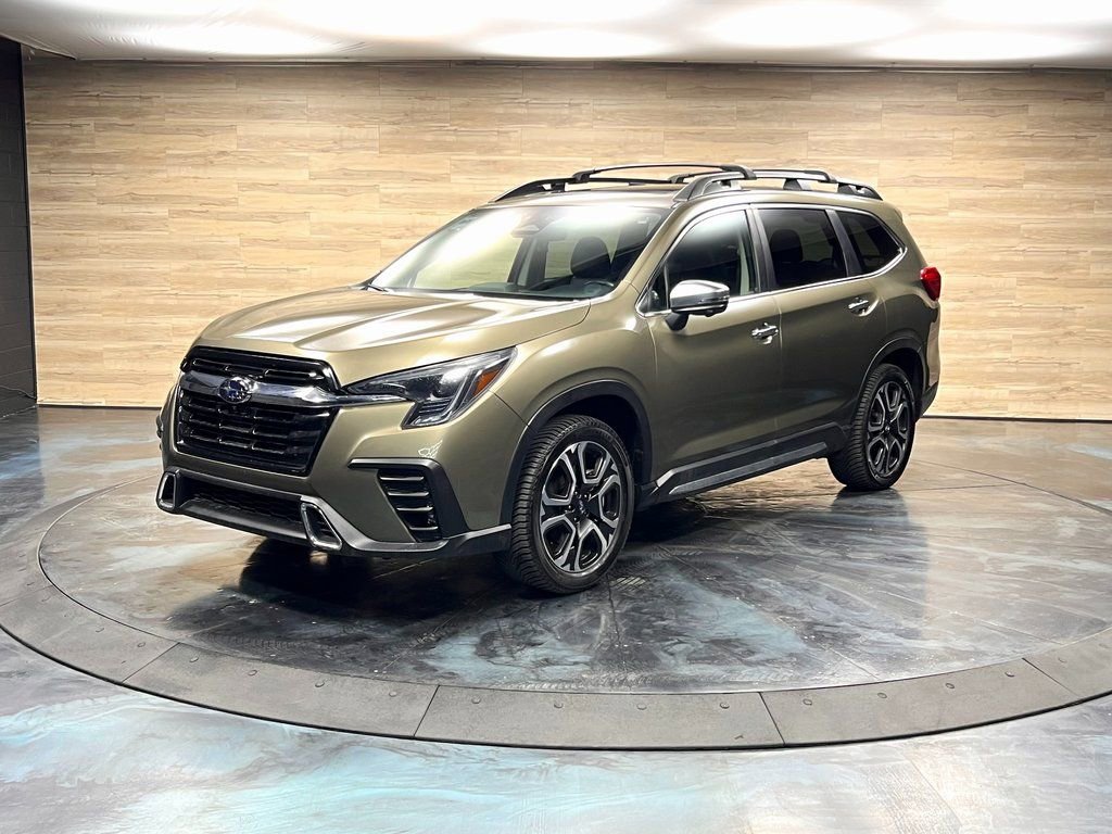 Used 2023 Subaru Ascent Touring image 6