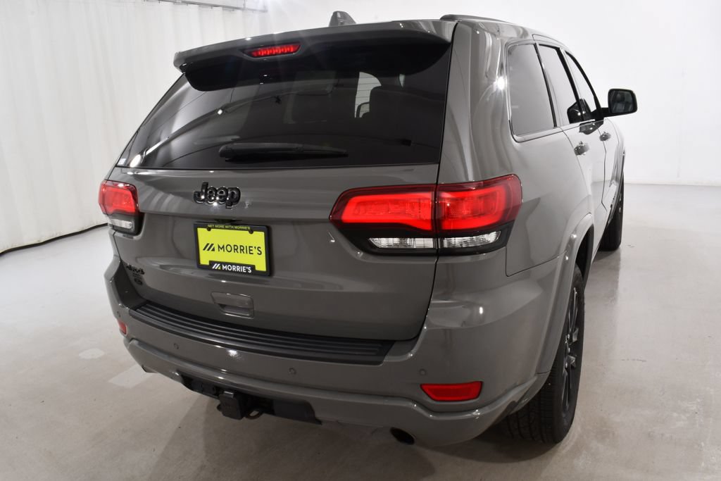 Used 2021 Jeep Grand Cherokee Laredo X AWD/4WD image 12