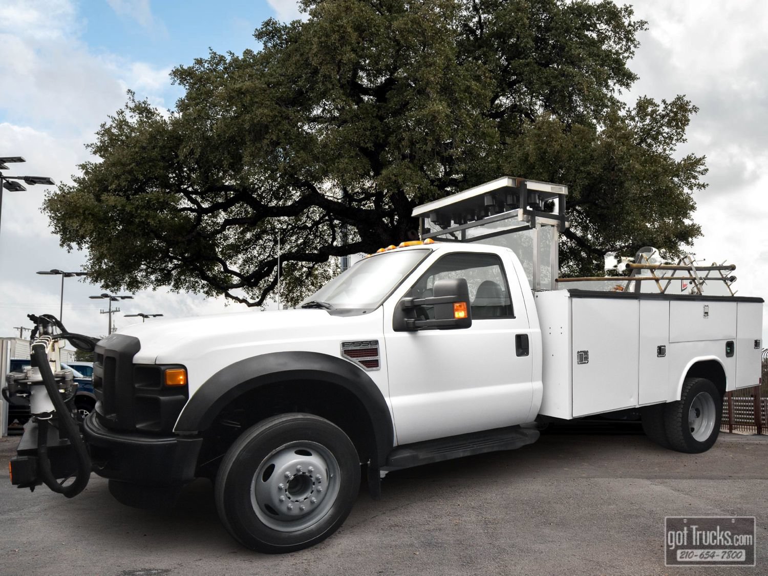 Used 2009 Ford F550 2WD Regular Cab Super Duty video 1