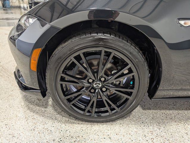 Used 2024 MAZDA MX-5 Miata Club RWD image 11
