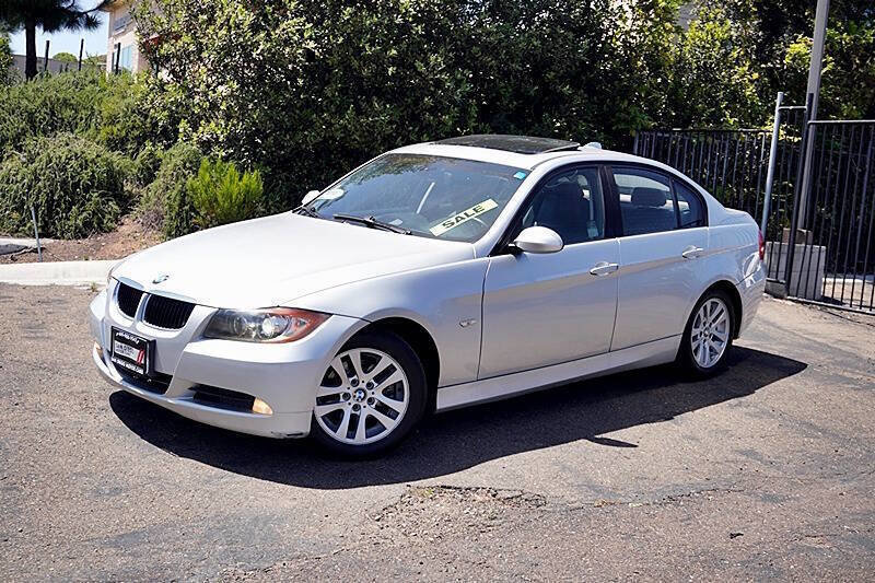 Used 2006 BMW 325i Sedan RWD image 3