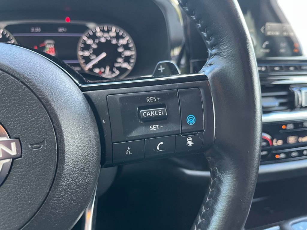 Used 2023 Nissan Pathfinder SL image 33