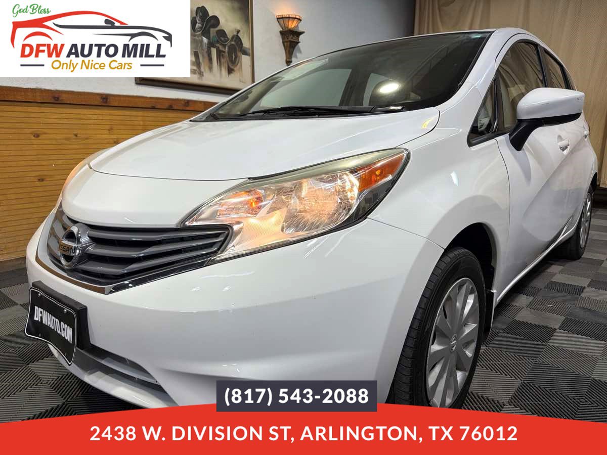Used 2015 Nissan Versa Note SV image 1