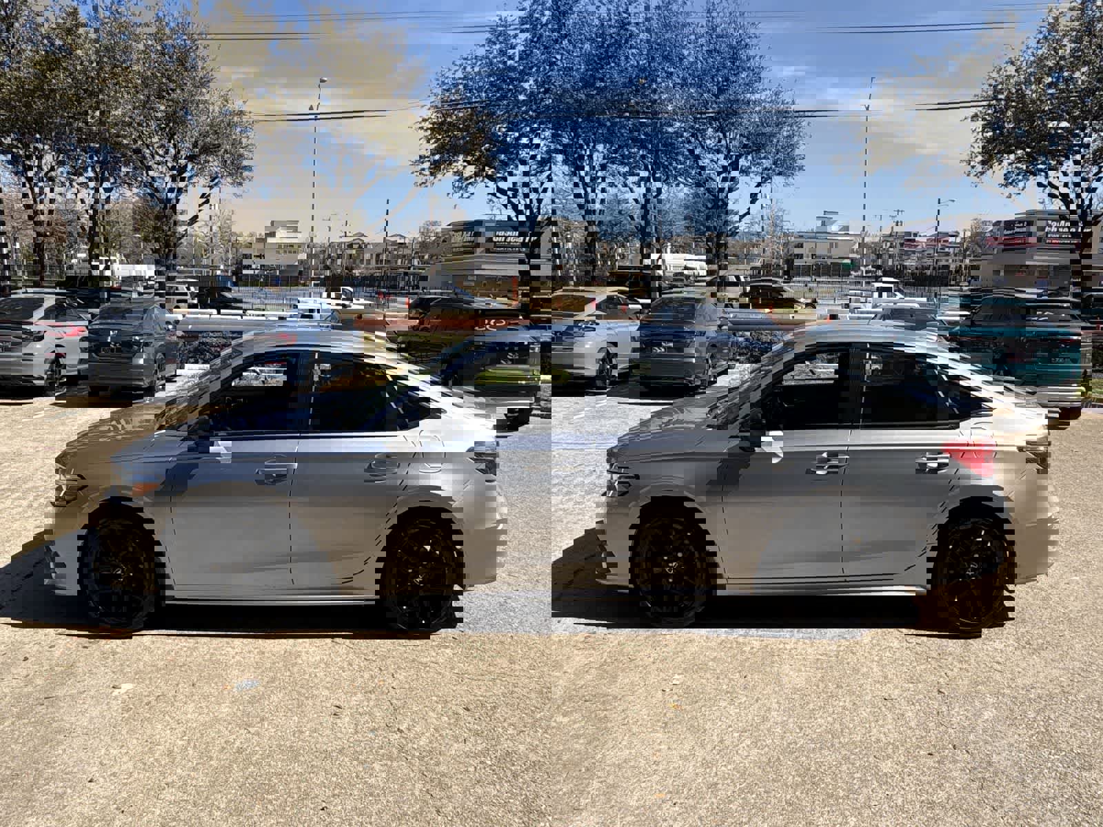 Used 2023 Honda Civic Sport image 11