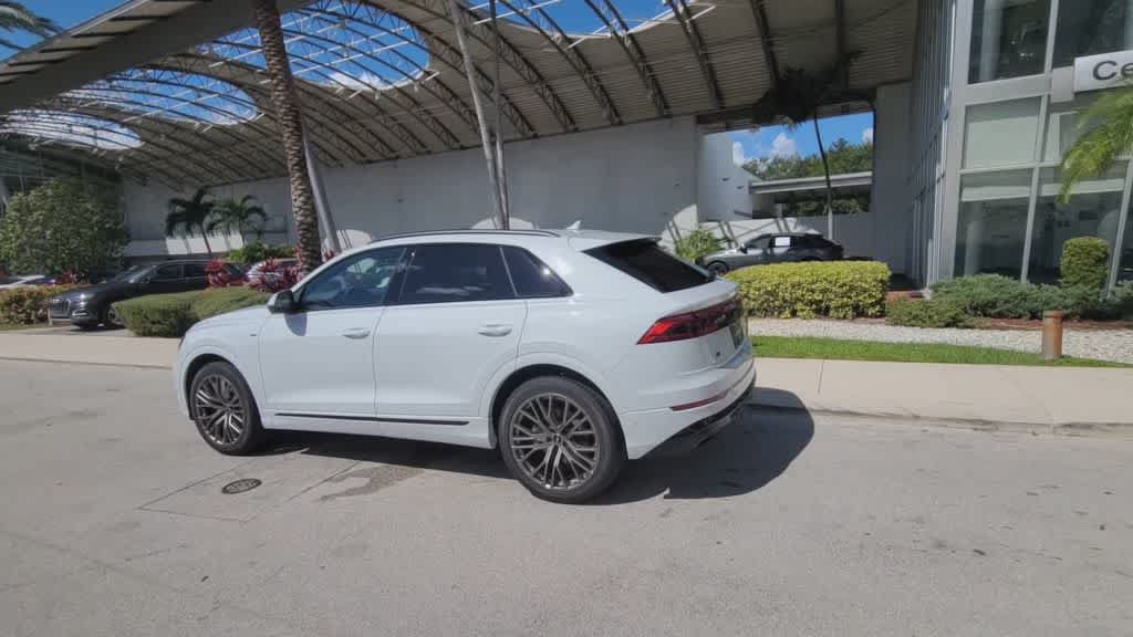 New 2027 Audi Q8 Premium Plus AWD/4WD image 6