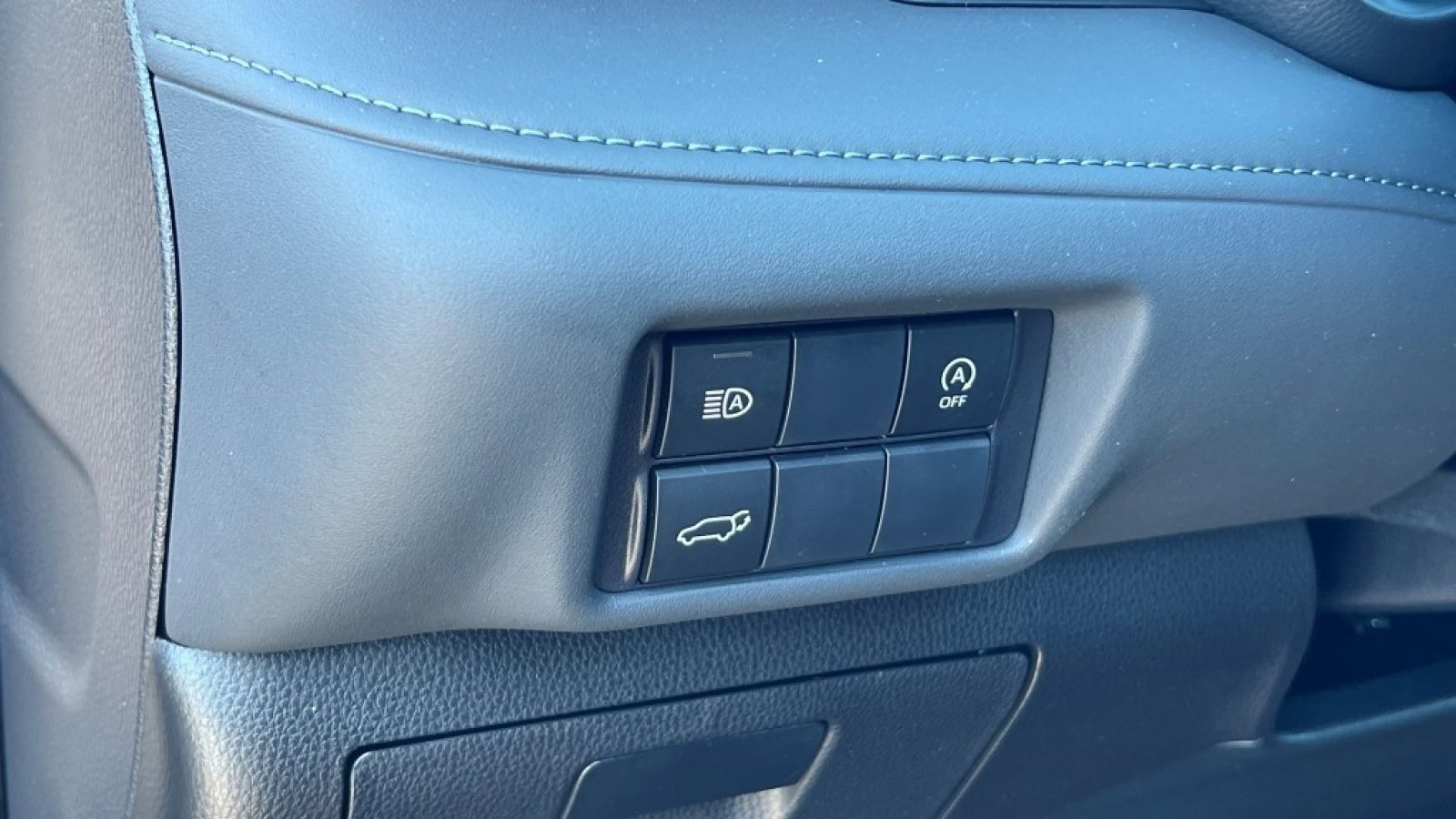 Used 2024 Toyota Highlander XLE image 16