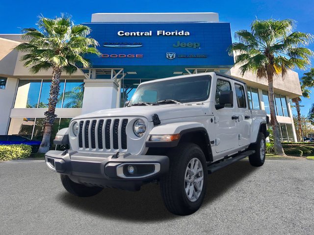 Used 2023 Jeep Gladiator Sport AWD/4WD image 9