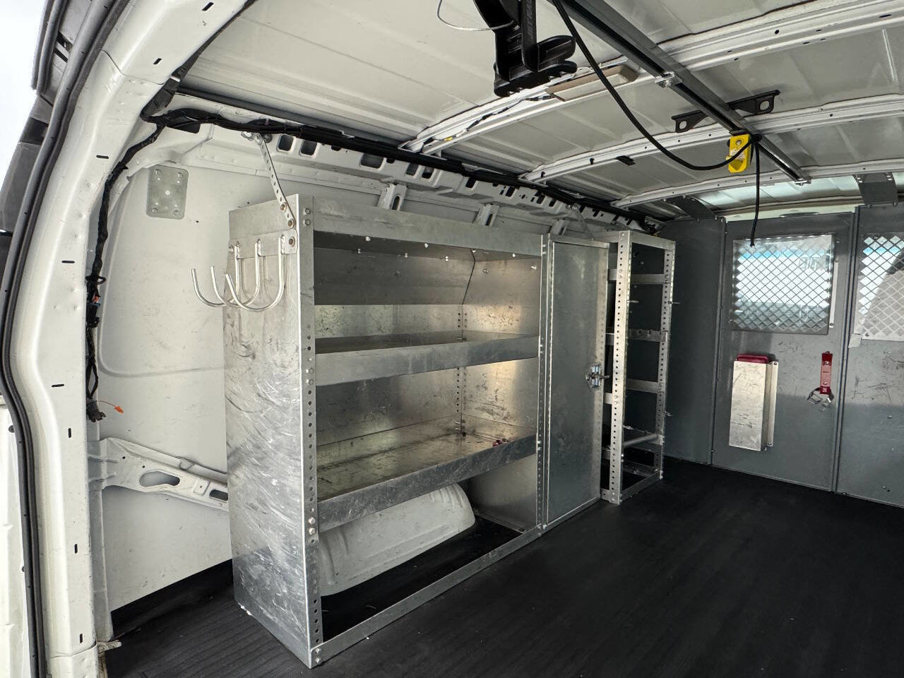 Used 2013 Chevrolet Express 1500 image 28