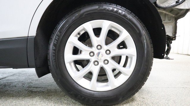 Used 2018 Chevrolet Equinox LS FWD image 20