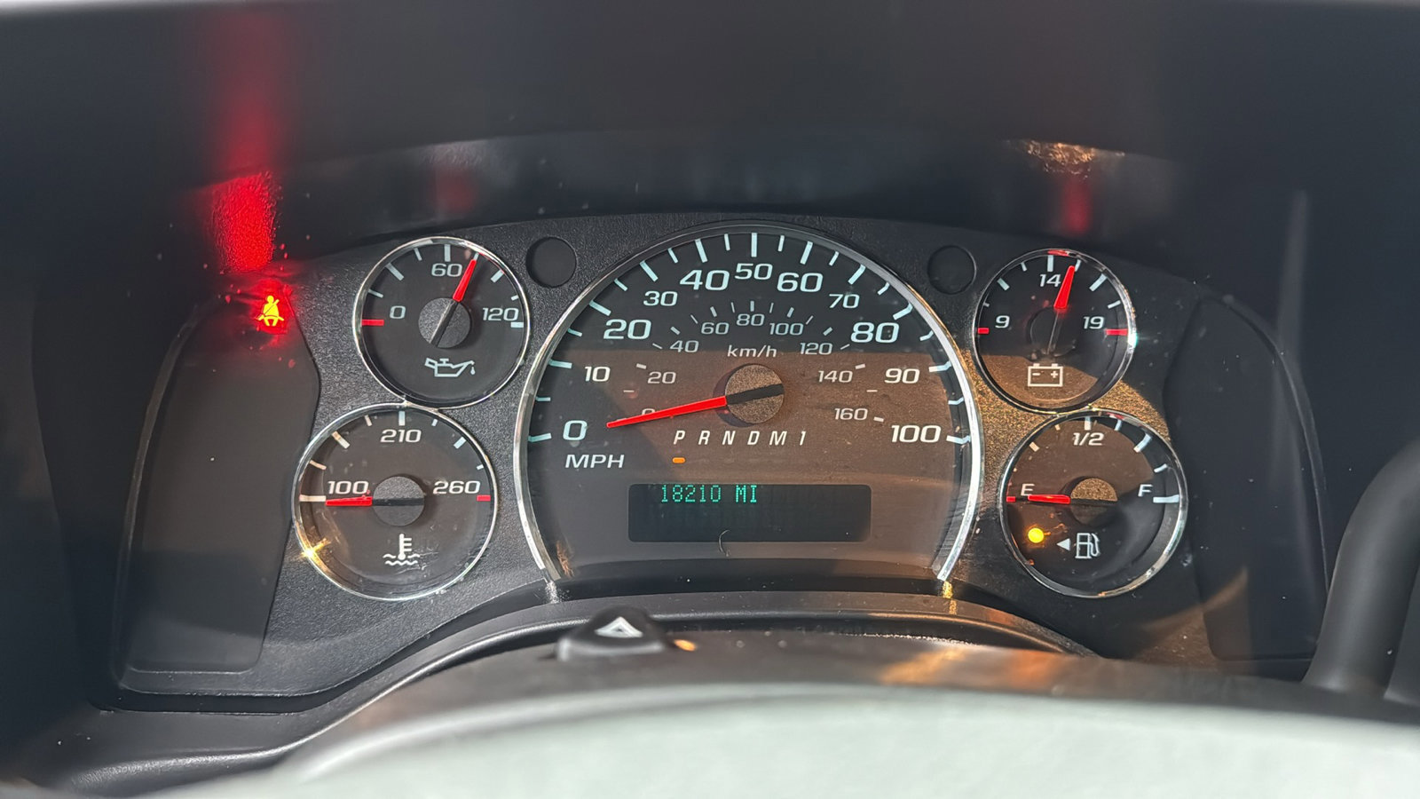 Used 2024 GMC Savana 2500 w/ Driver Convenience Package image 16