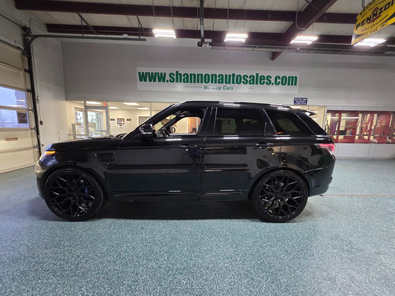 Used 2016 Land Rover Range Rover Sport SVR AWD/4WD image 11