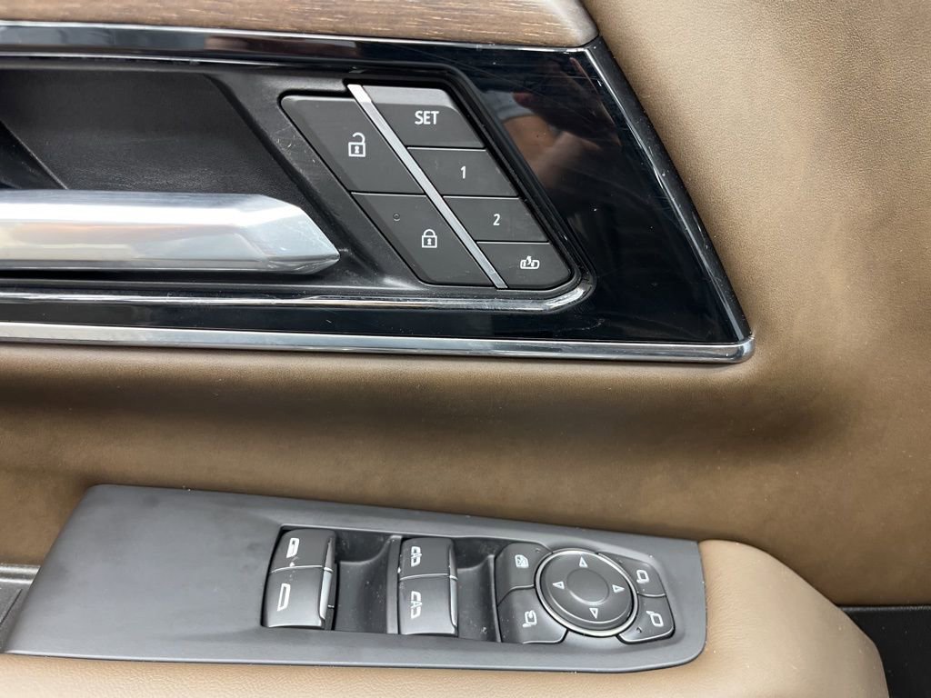 Used 2026 GMC Yukon Denali Ultimate w/ LPO, Floor Liner Package image 29