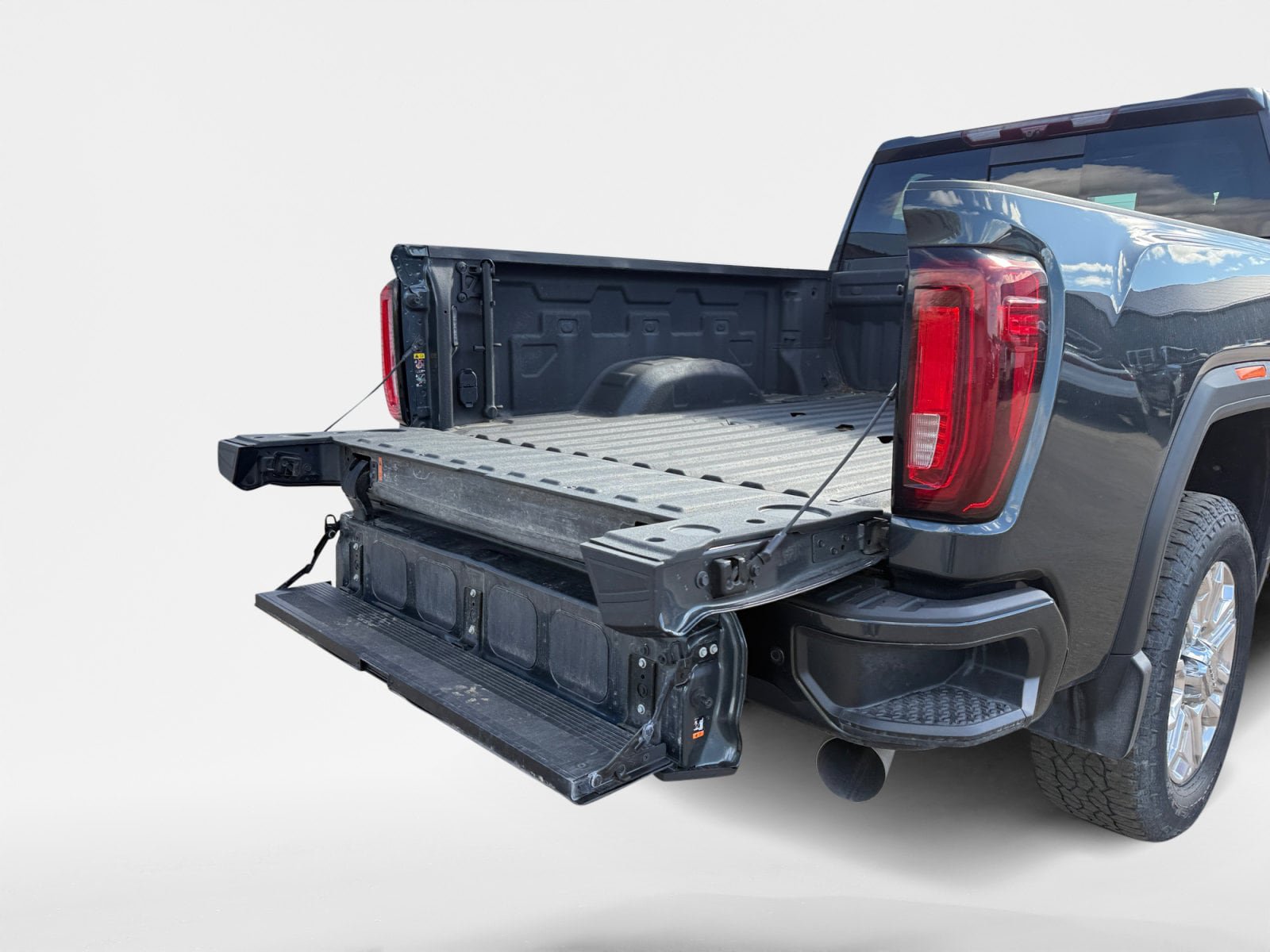 Used 2023 GMC Sierra 2500 Denali w/ Denali Ultimate Package AWD/4WD image 25