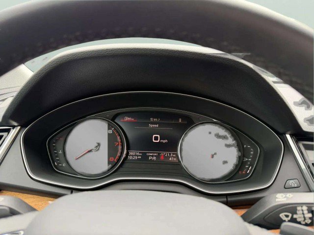 Certified 2023 Audi Q5 2.0T Premium w/ Convenience Package AWD/4WD image 11