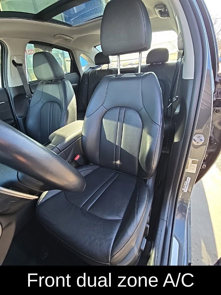 Used 2024 Hyundai Sonata Limited image 11