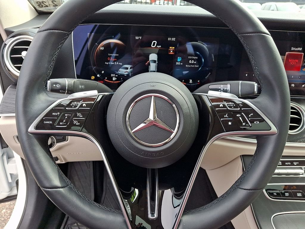 Used 2023 Mercedes-Benz E 350 4MATIC Sedan image 21