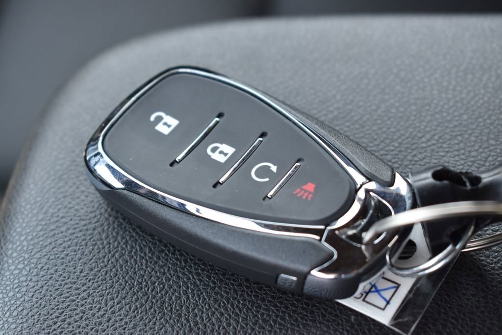 Used 2024 Chevrolet Trax RS w/ Driver Confidence Package image 14