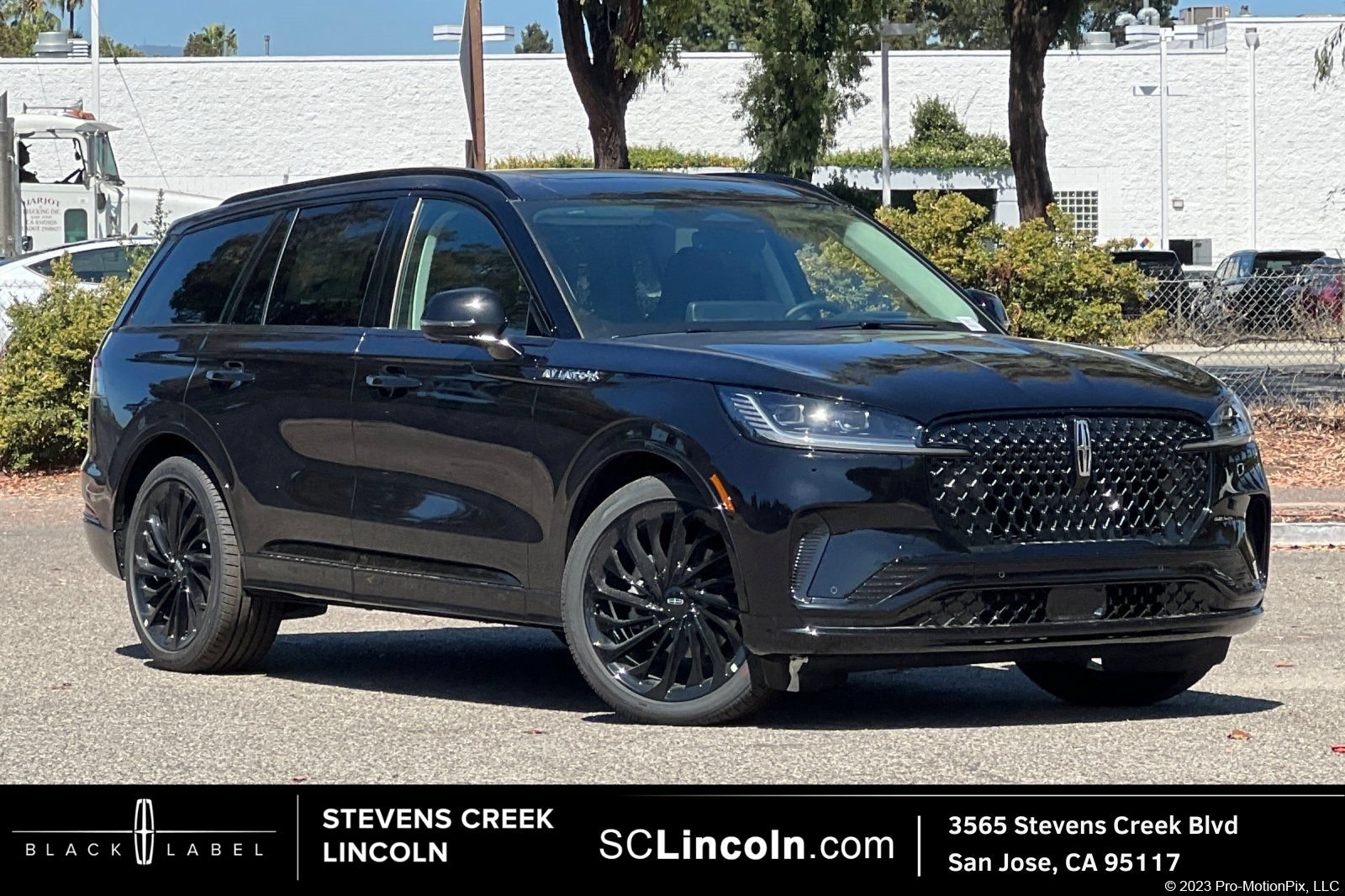 New 2026 Lincoln Aviator Reserve AWD/4WD image 1