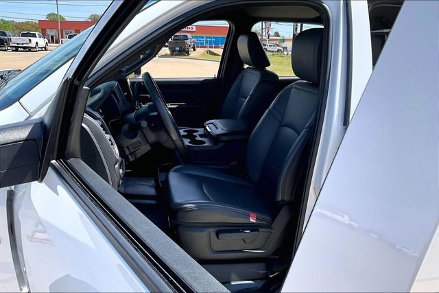 Used 2025 RAM 2500 Tradesman w/ Chrome Appearance Group image 26