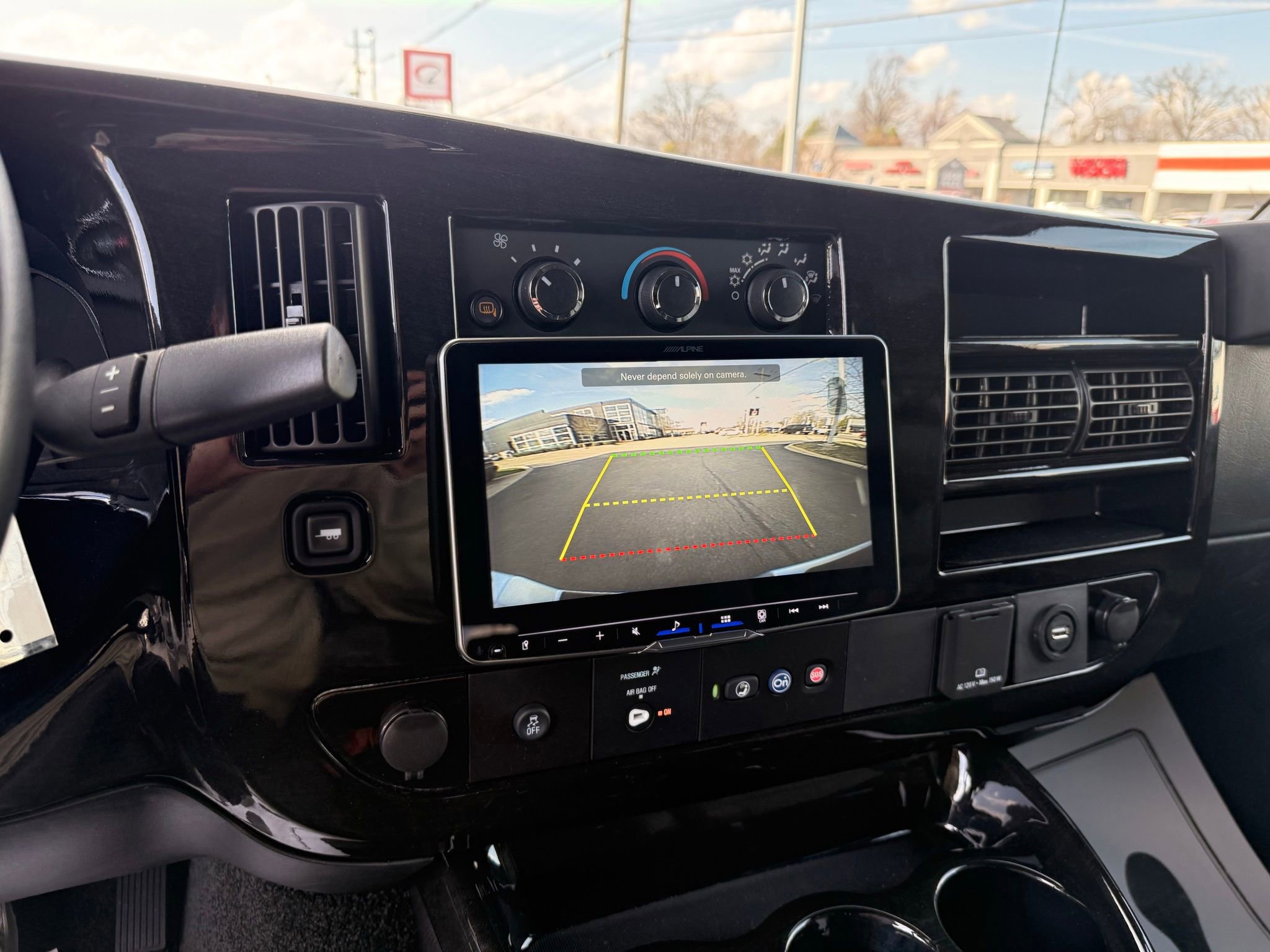 Used 2023 Chevrolet Express 2500 Extended image 52