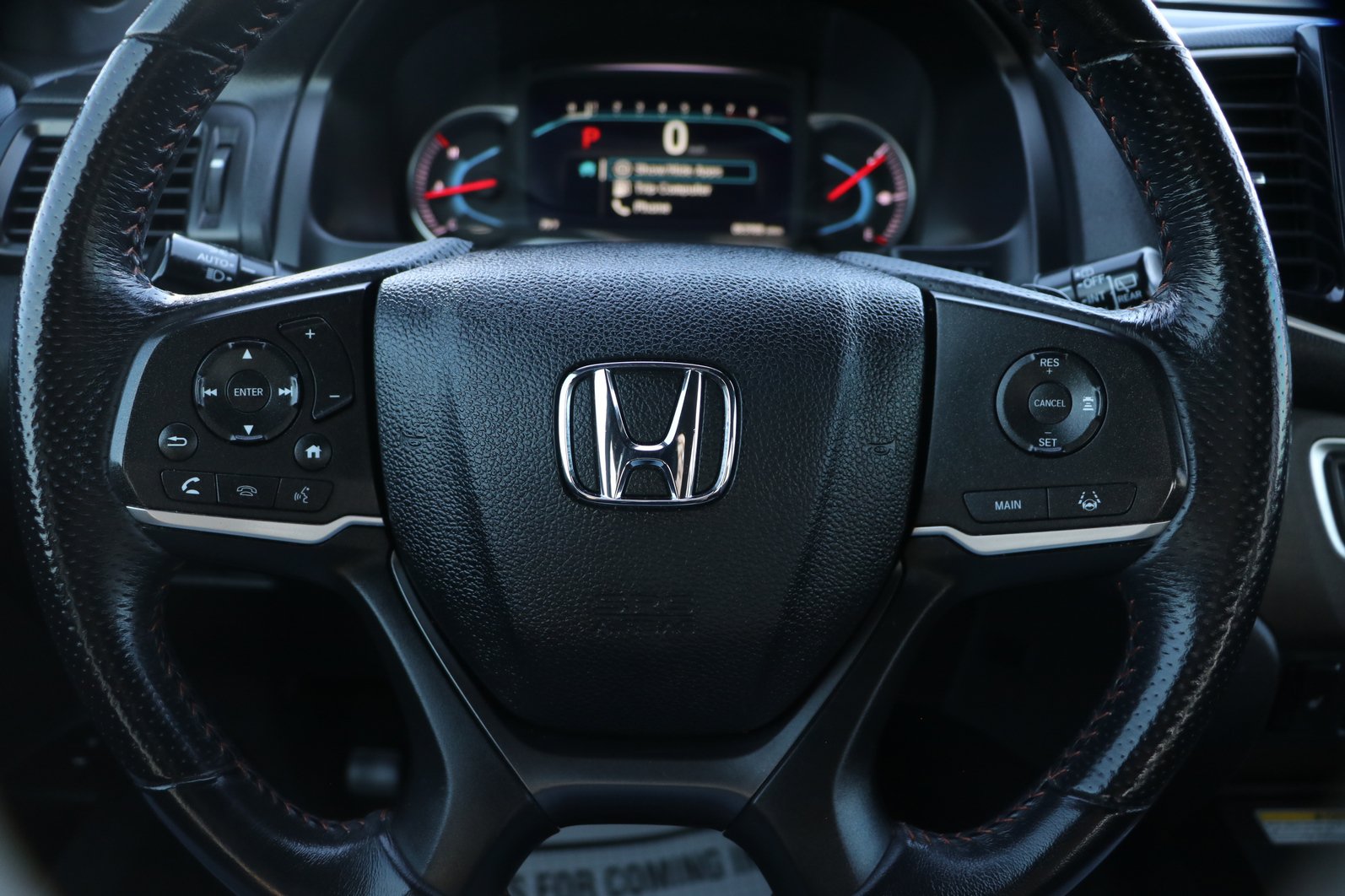 Used 2022 Honda Pilot TrailSport image 17