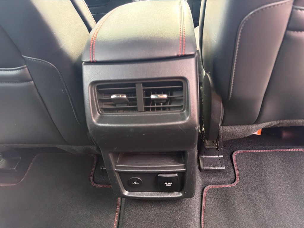 Used 2023 Ford Edge ST-Line AWD/4WD image 20