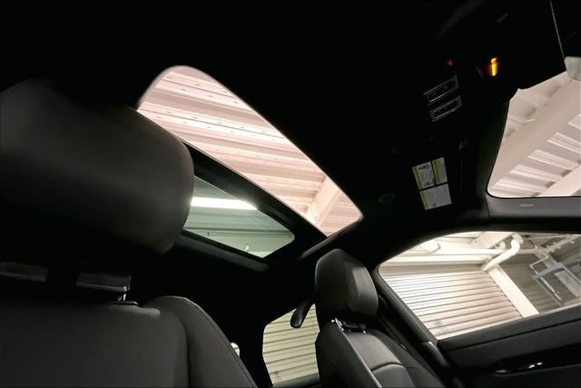 Certified 2025 Land Rover Range Rover Evoque S AWD/4WD image 30
