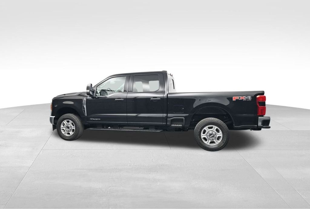 New 2025 Ford F250 XLT w/ 360-Degree Camera Package image 5