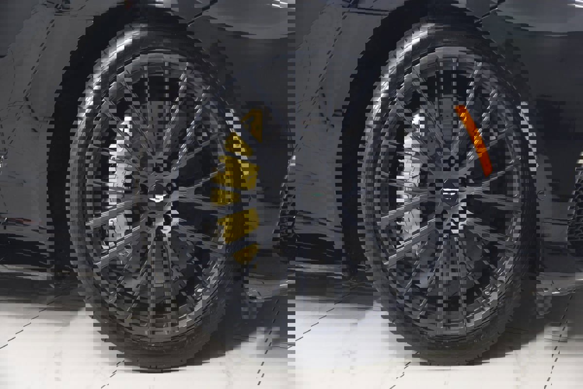 Used 2023 Aston Martin DBX 707 image 20