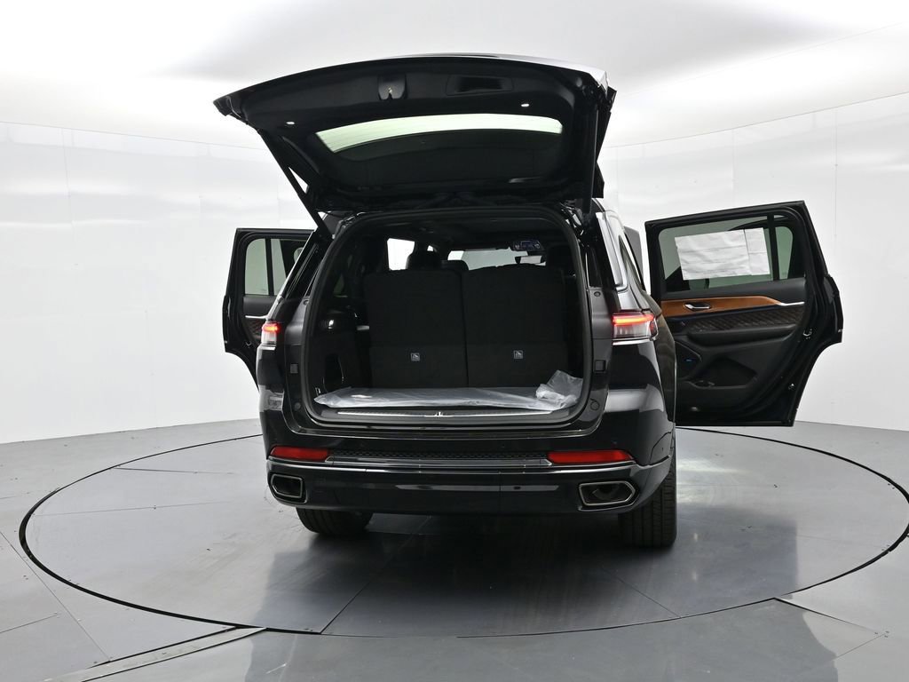 New 2025 Jeep Grand Cherokee L Summit image 34