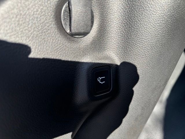 New 2026 Jeep Compass Limited image 11