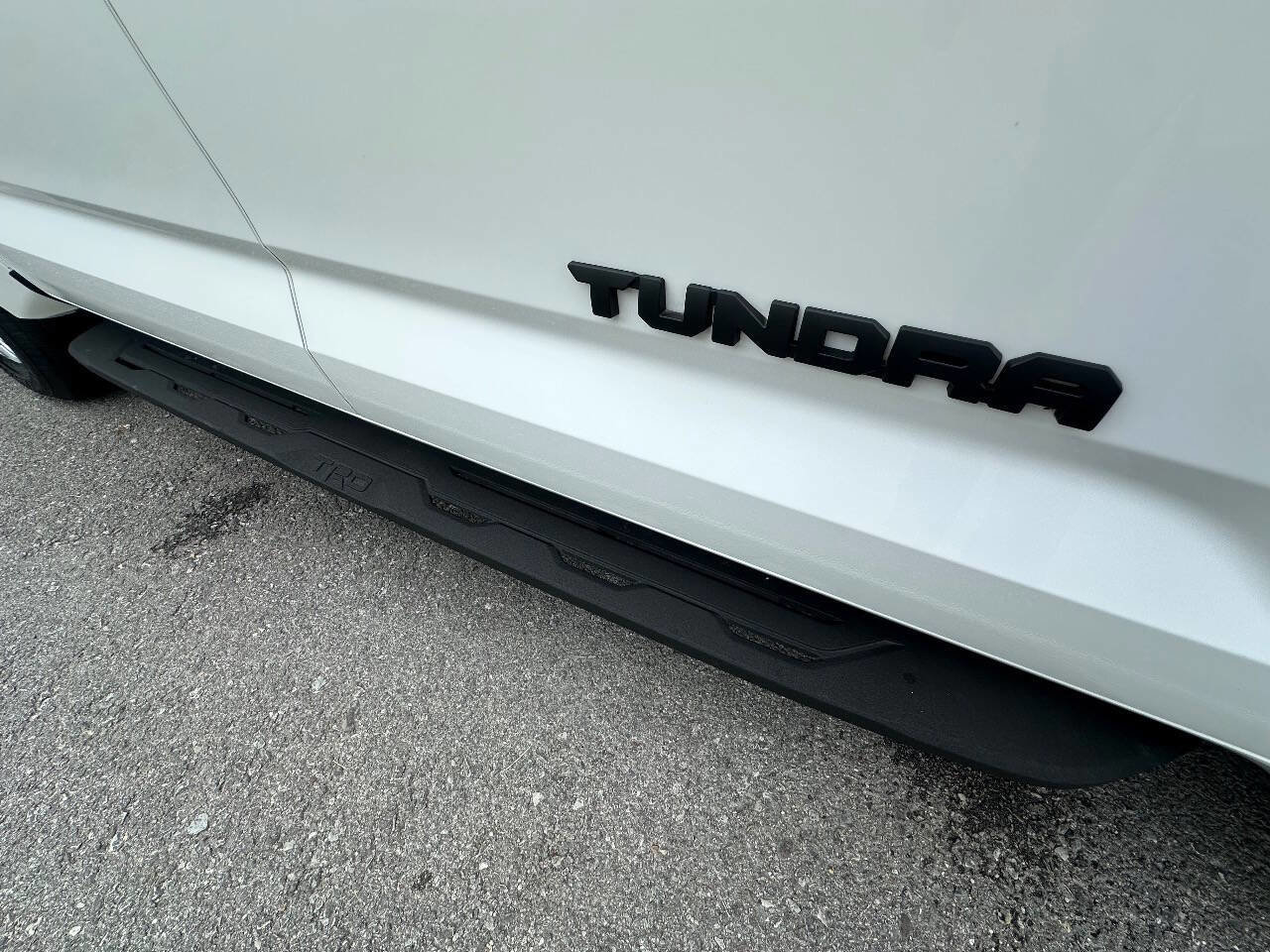 Used 2025 Toyota Tundra SR5 AWD/4WD image 7