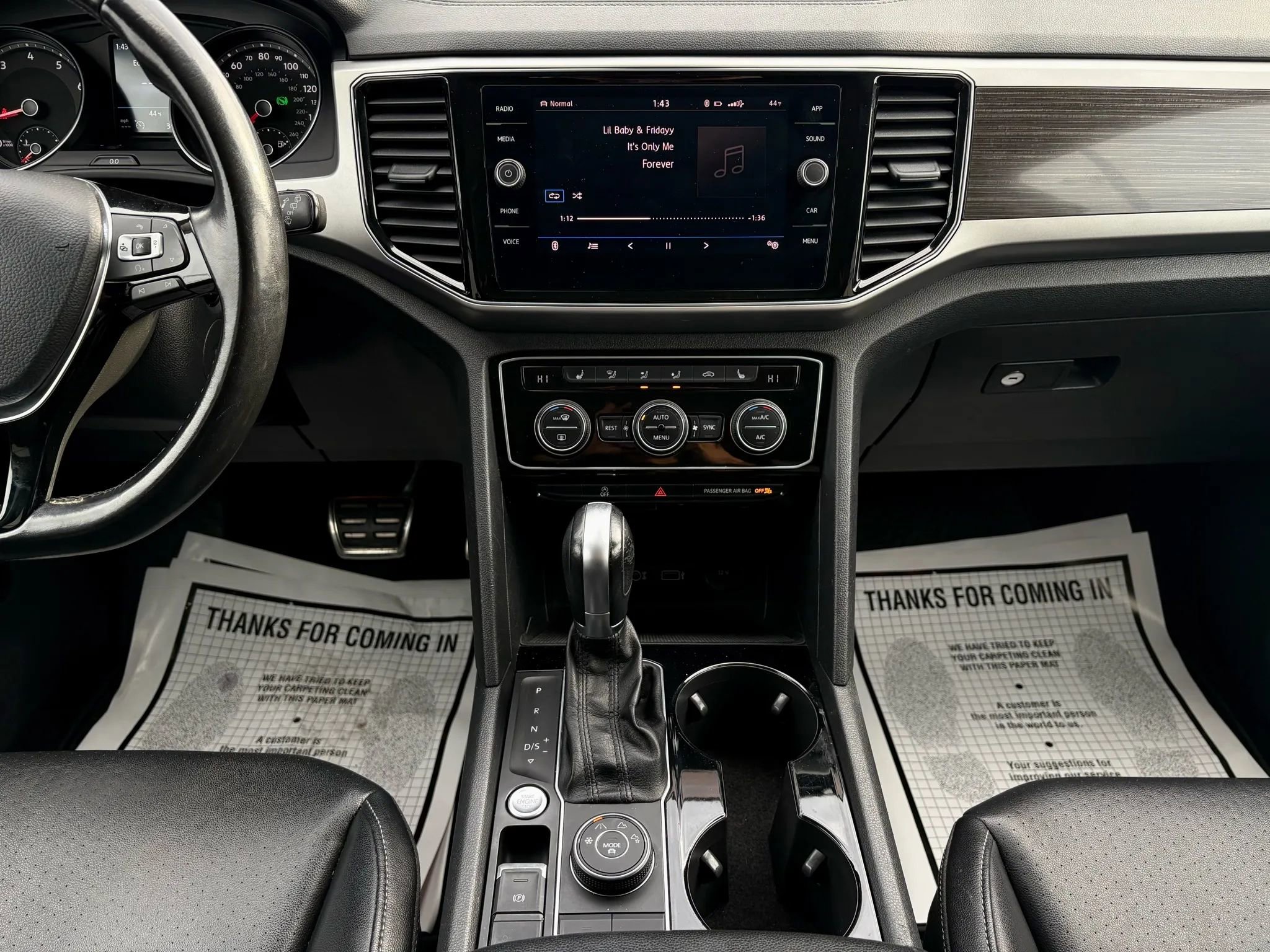 Used 2018 Volkswagen Atlas SEL w/ R-Line Package image 40