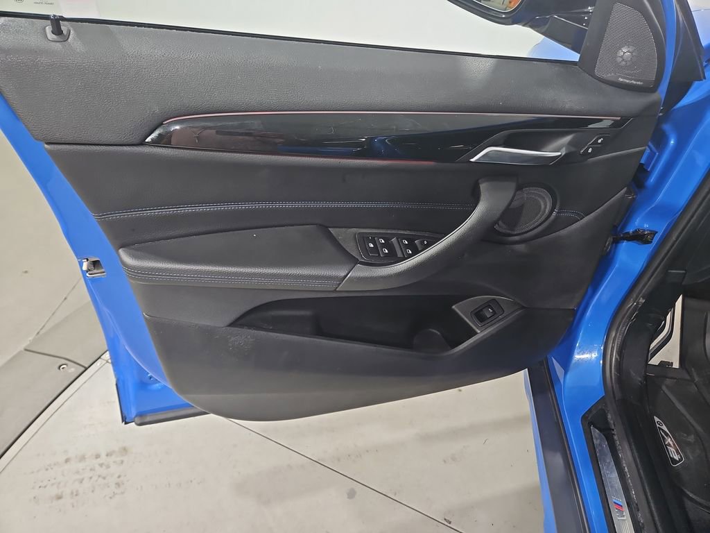 Used 2018 BMW X2 xDrive28i w/ M SportX Package AWD/4WD image 11