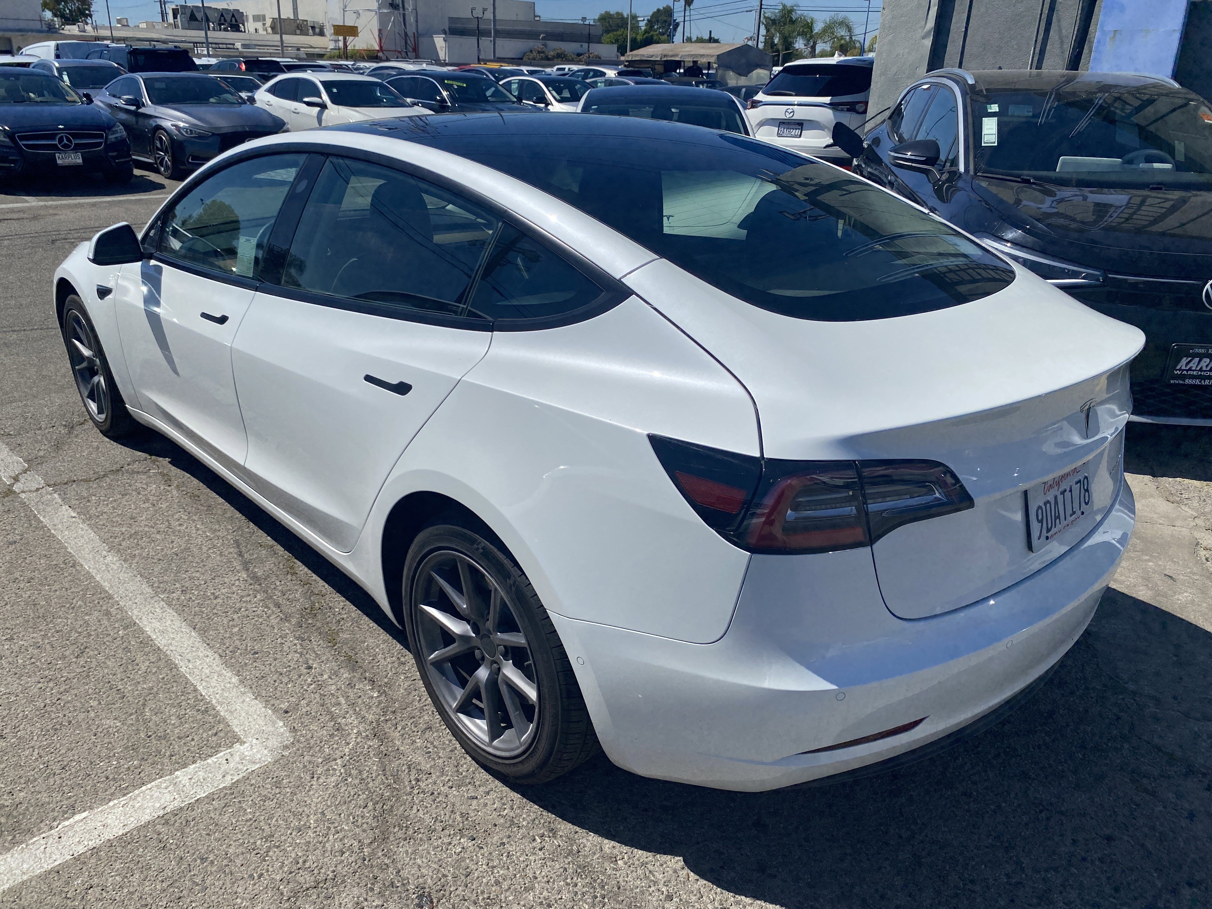Used 2022 Tesla Model 3 Long Range AWD/4WD image 11