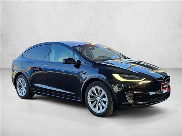 Used 2018 Tesla Model X 75D AWD/4WD image 3