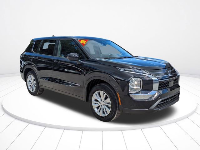 New 2025 Mitsubishi Outlander ES video 2