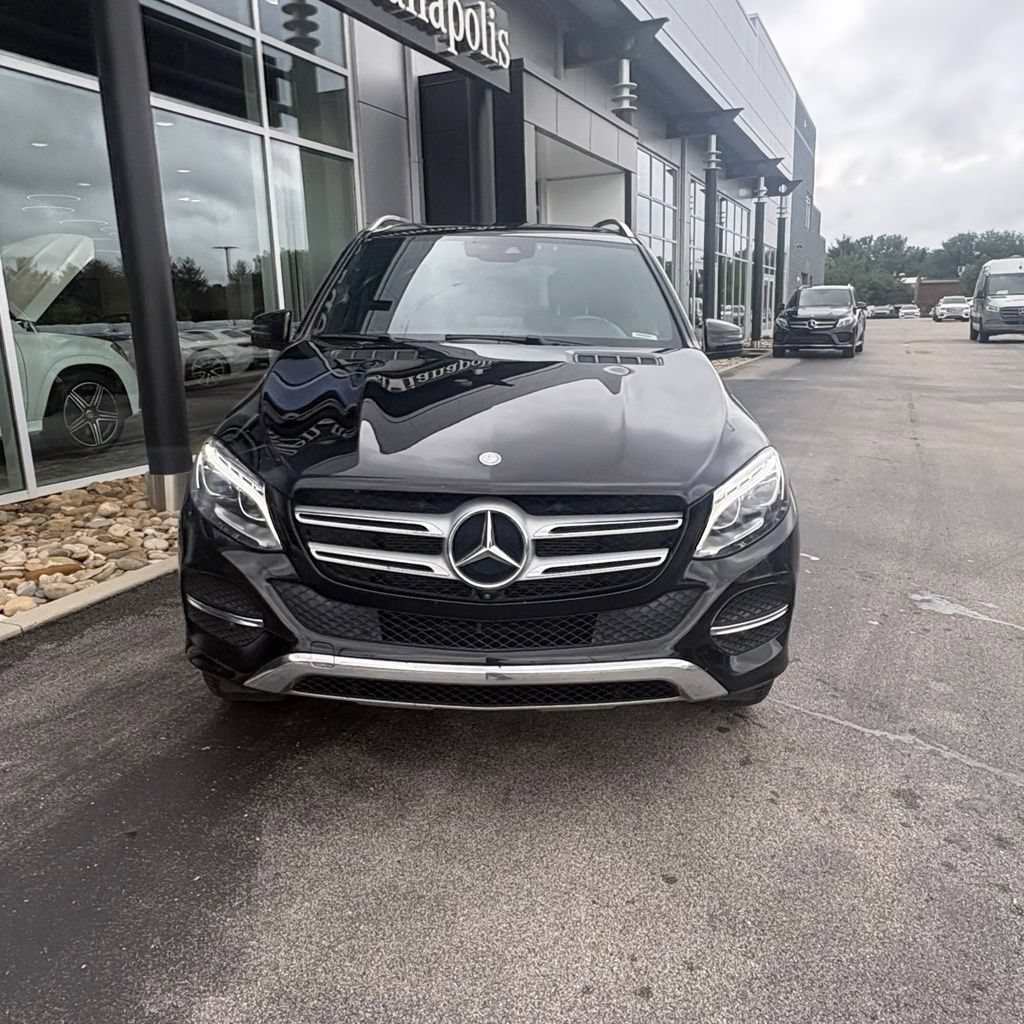 Used 2017 Mercedes-Benz GLE 350 4MATIC image 3