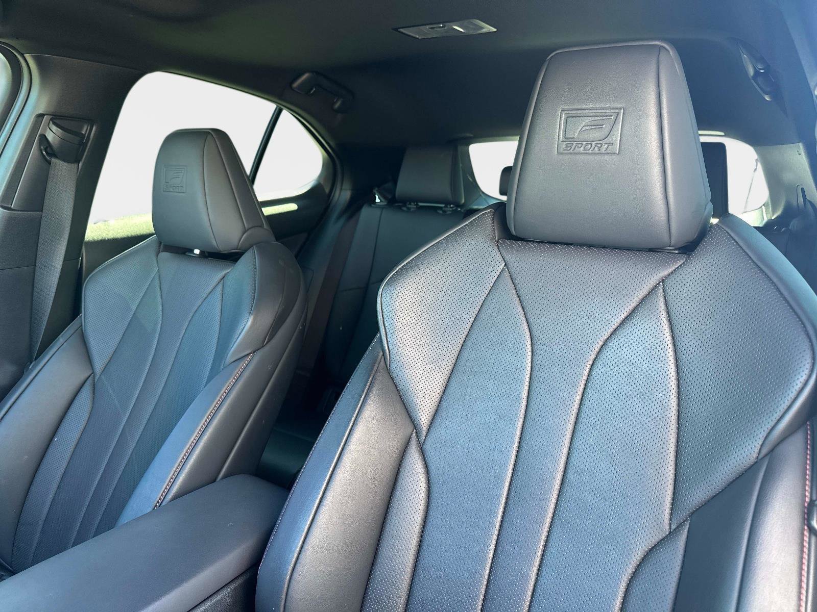 Used 2019 Lexus UX 250h F Sport w/ F Sport Premium Package image 20