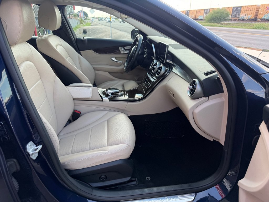 Used 2015 Mercedes-Benz C 300 4MATIC Sedan w/ Premium 1 Package image 6