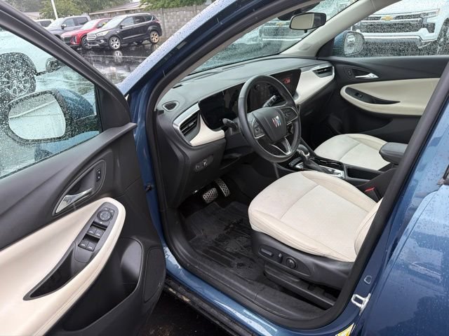 Used 2025 Buick Encore GX Preferred w/ Comfort Package AWD/4WD image 13