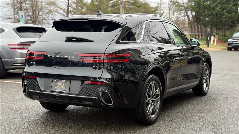 Used 2024 Genesis GV70 2.5T w/ Advanced Package image 5