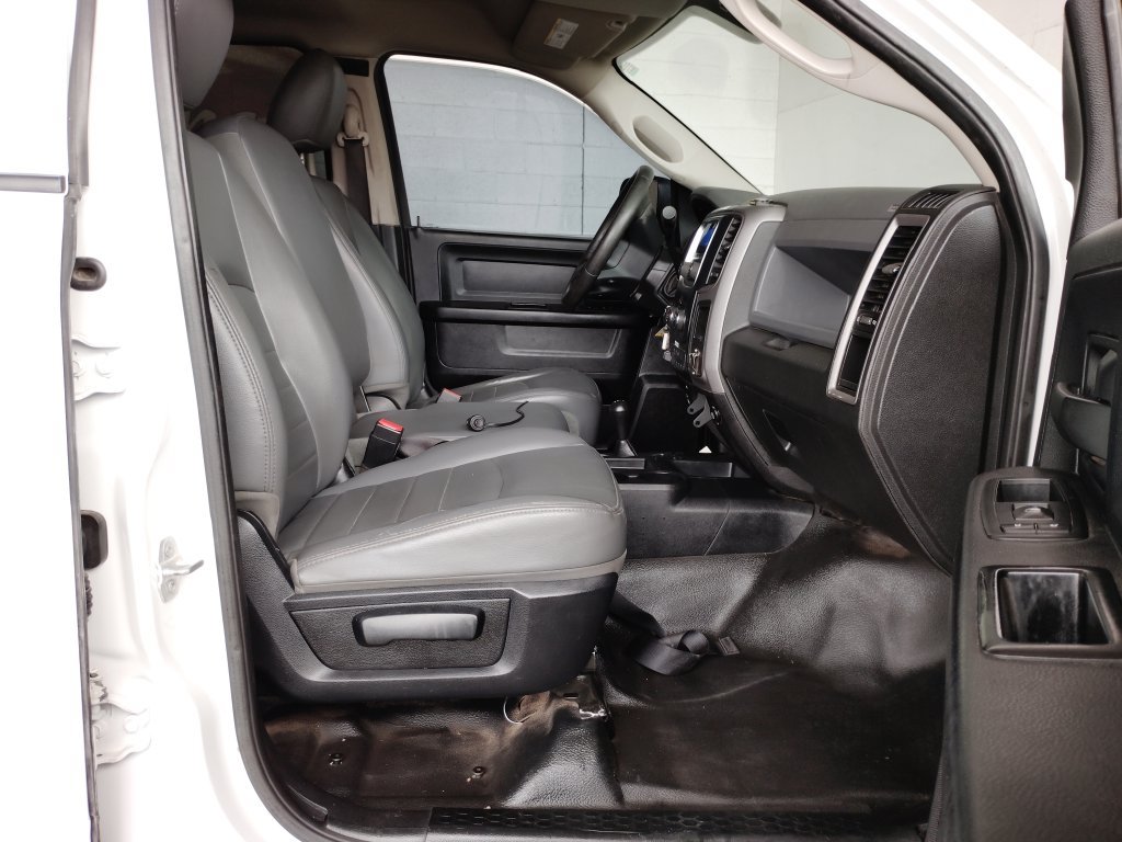 Used 2015 RAM 5500 Tradesman w/ Cold Weather Group AWD/4WD image 14
