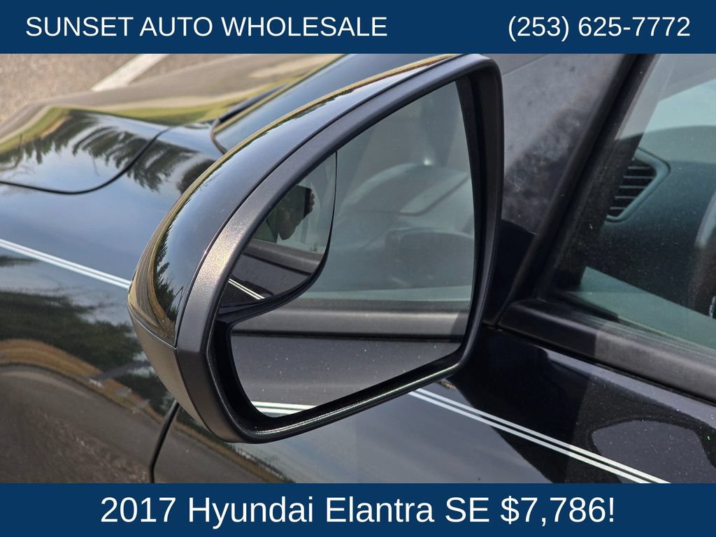 Used 2017 Hyundai Elantra SE FWD image 21