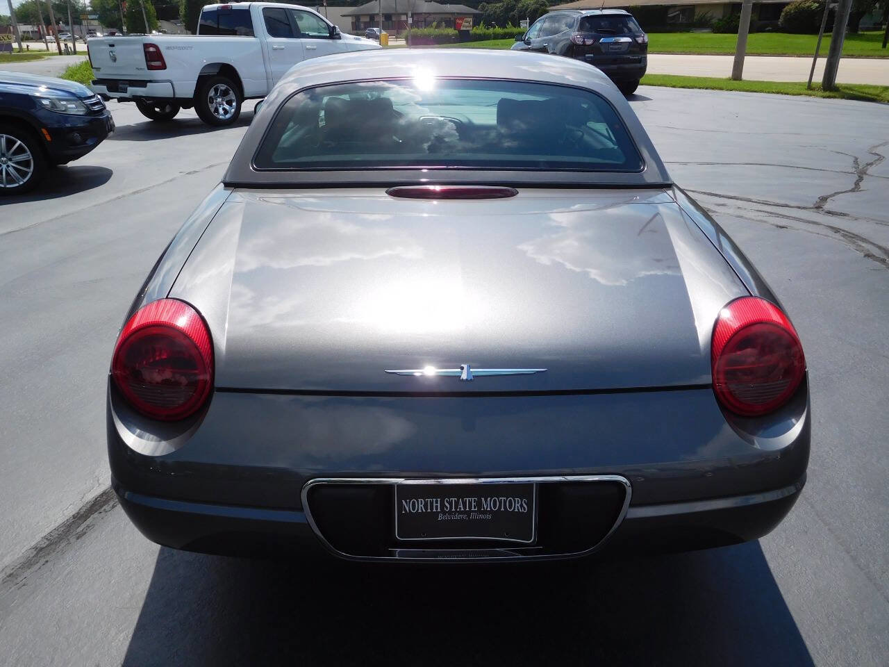 Used 2003 Ford Thunderbird image 14